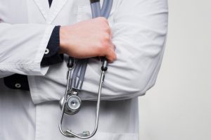 UGM Minta Solusi untuk Retaker Dokter